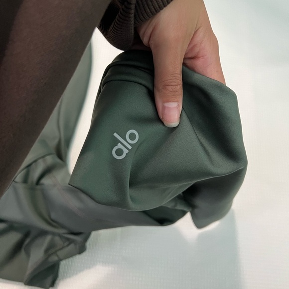 alo NWOT high-waist‎ 4 pocket utility legging Size XXS - Picture 5 of 6